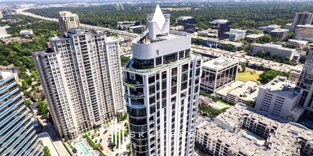 Astoria High-Rise Condos in Houston - 1409 Post Oak Blvd