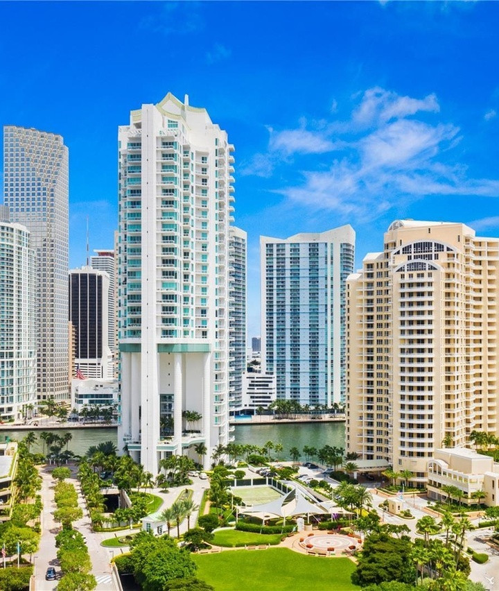 Asia Condos in Miami - 900 Brickell Key Blvd