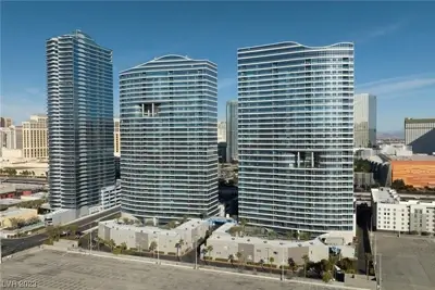 Panorama Towers Condos in Las Vegas